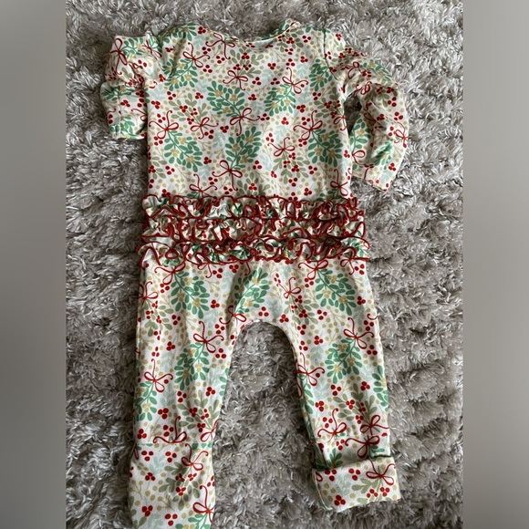 VGUC 3-6 Charlie’s Project Deck the Halls Ruffle Christmas Zipper Pajamas - Picture 2 of 2